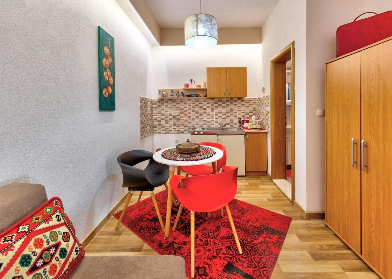 Villa Acapulco モスタル エクステリア 写真