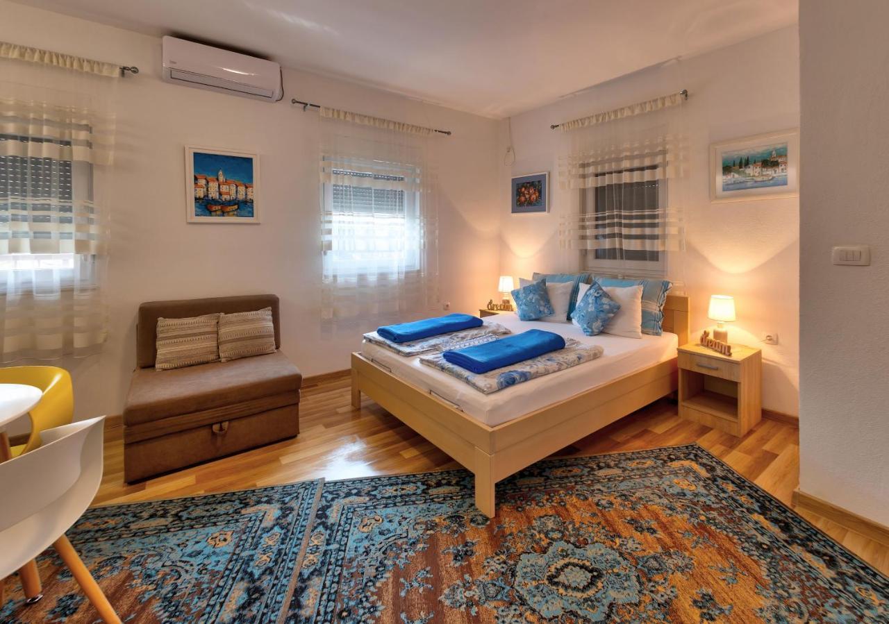 Villa Acapulco モスタル エクステリア 写真